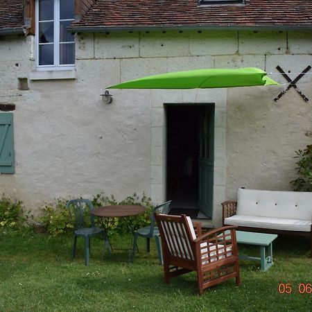 Bed and Breakfast Au Calme Houssay  Esterno foto